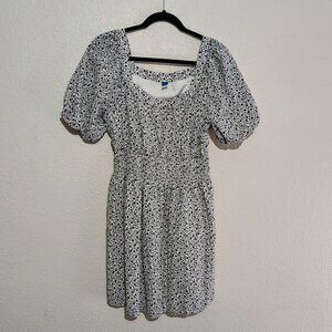 Old Navy Cotton Blend Puff Short Sleeve Lined Black White Floral mini dress